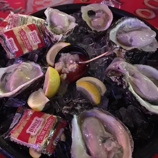 Fresh Oysters on Half Shell