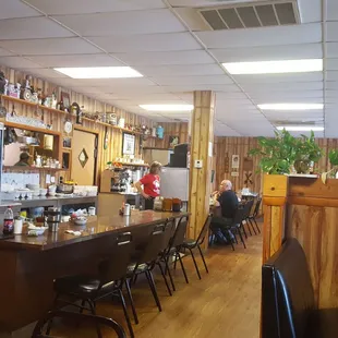 ramen and noodles, interior