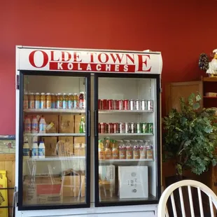 an olde towne refrigerator