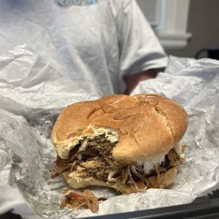 Pulled pork sandwich