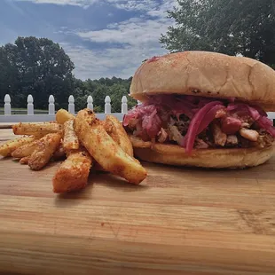 Special: Rib Sandwich
