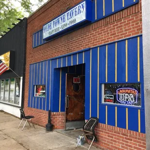 Olde Towne Tavern