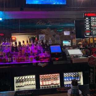 Cleanest dive bar I&apos;ve been to. Fast service, cold beers and they front face every single beer in all of the coolers! (Cool right)