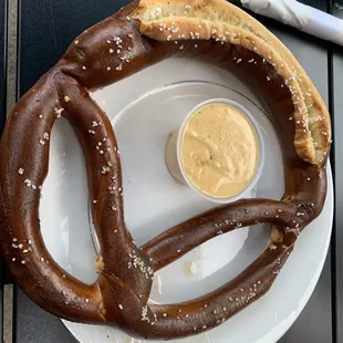 Bavarian pretzel with beer cheese