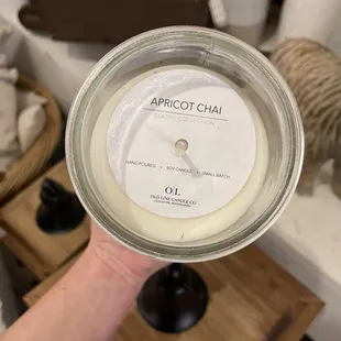 Apricot chai candle