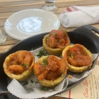 GREEN PLANTAIN SHRIMP CUPS / TOSTONES RELLENOS CAMARON