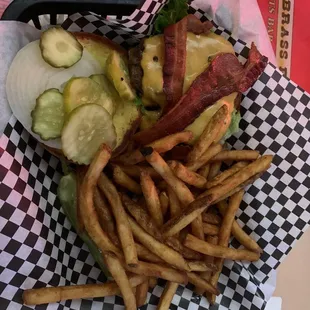 Bacon cheeseburger