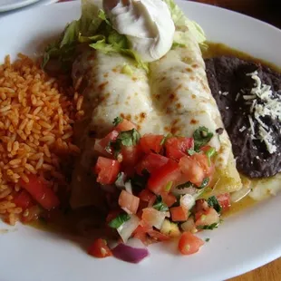 Enchiladas at Ole