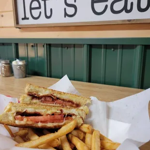 Grilled Cheeses made soooo many ways!