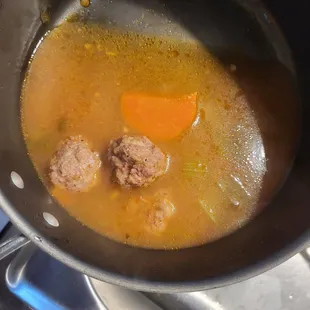 This is my albóndigas not even feeling up, my little pot