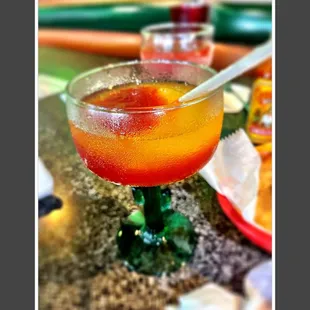 oysters and mussels, drink