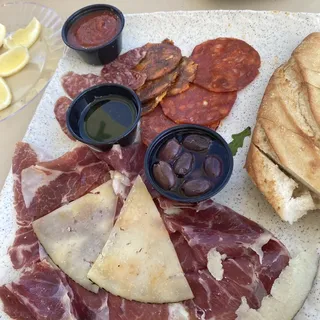 Tapelia Mix Platter