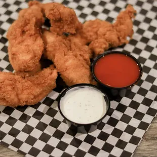 chicken wings, fried chicken, chicken, bbq chicken, fried chicken wings, poultry, food, bbq wings, chicken wings and fried chicken