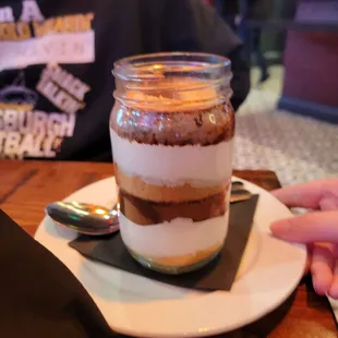 Smores dessert