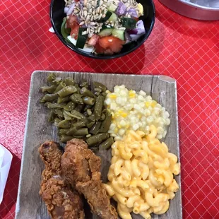 Delicious Fried Chicken, Green Beans, Cream Corn and Mac and Cheese.