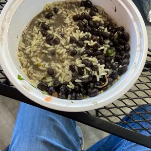 Dude, what is up with all that water? How about draining the beans before? Also, no seasoning. Tasteless.