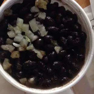 Back beans w/ rice, onions