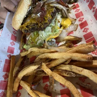 Ultimate Burgers