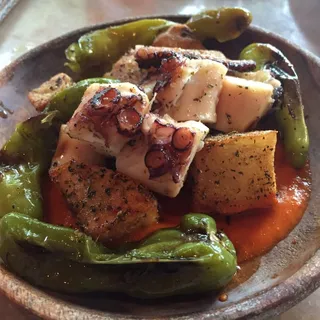 Bravas