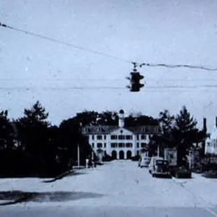 1939 Olentangy Village Apartments were built
