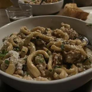 pasta dish, pasta, food