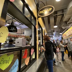 Pick up window 2/2022