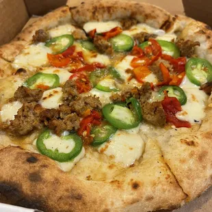 Spicy Sausage and Peppers Pizza