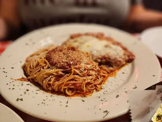 Niki's Italian Bistro