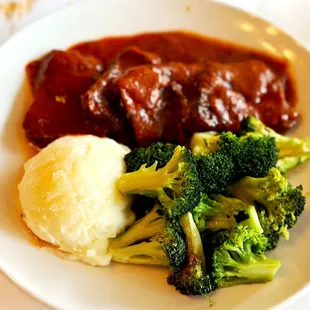 Oliva's Famous Italian Brisket Special