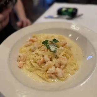 Fettuccine Alfredo with Shrimps