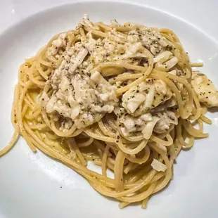 Cacio e pepe. This is without protein - the chunks you see are cheese! Yum!