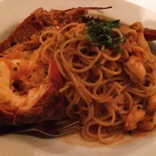 Spaghetti with Lobster and Shrimp