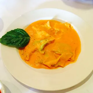 Ravioli Aurora
