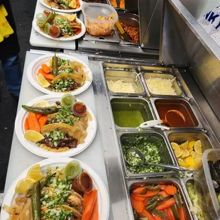 Tacos de pollo, carnitas, tripas , asada , camarones , pastor delicious