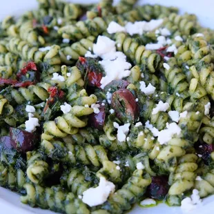 Olive and Basil Pasta (House Favorite) Very Light dish &amp; good quantity