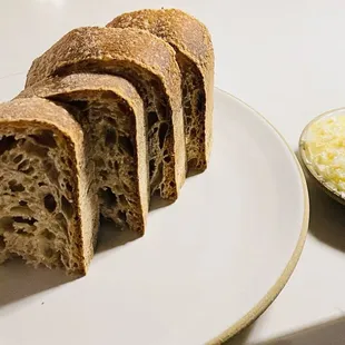 Simple and zen. Good way to start if you&apos;re hungry