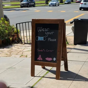 ramen and noodles, outside