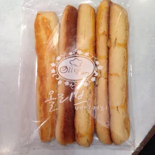 these are yummy bread stick things