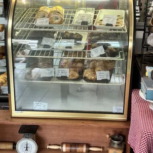 bagels, interior