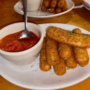 Mozzarella Cheese Sticks 8
