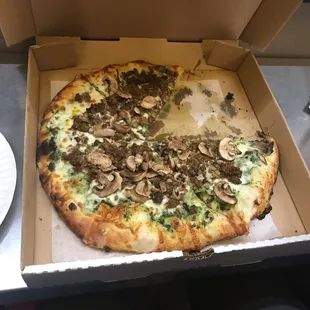 Build own pizza beef sausage and mushroom