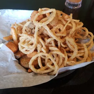 Combo appetizer platter........that's the small