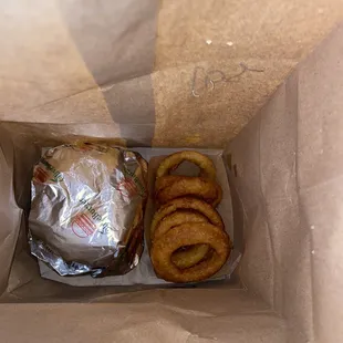 4. Jalapeno Cheese Burger with Onion Rings