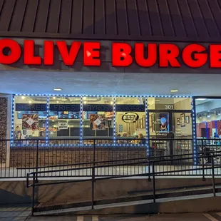 he entrance to the restaurant