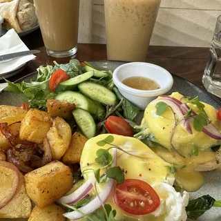 Eggs Benedict