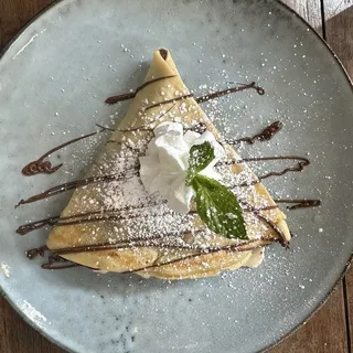Romeo and Juliet Crepe