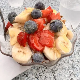 Açaí bowl ..... so refreshing and filling.