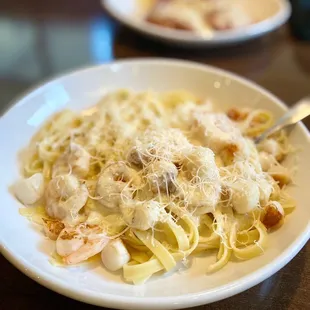 Seafood Alfredo