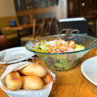 Breadsticks Salad