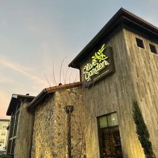 Trying out the new Olive Garden!
